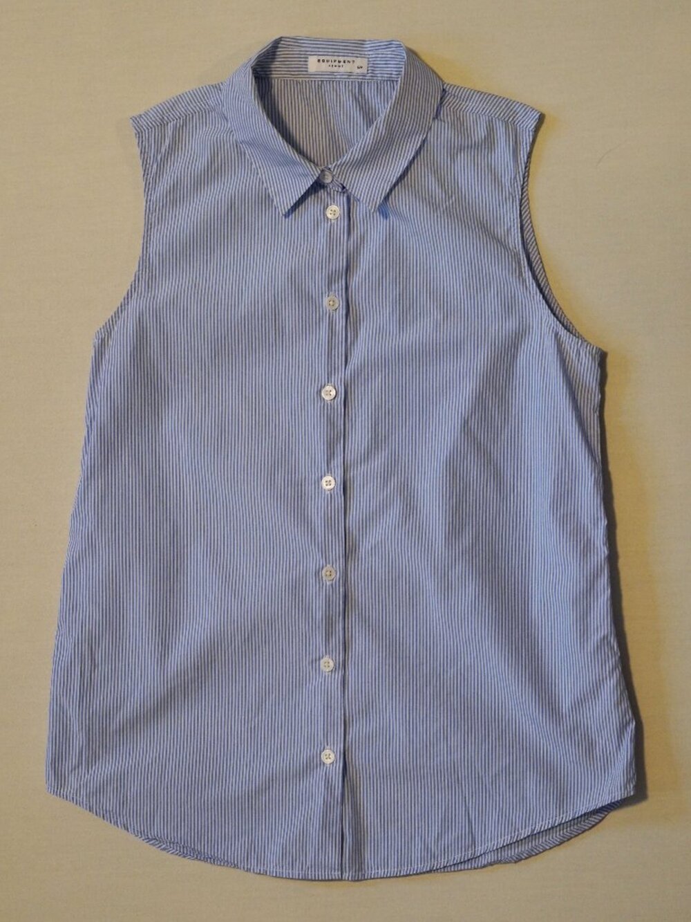 Equipment Sleeveless Blue Stripe Blouse - Size Small